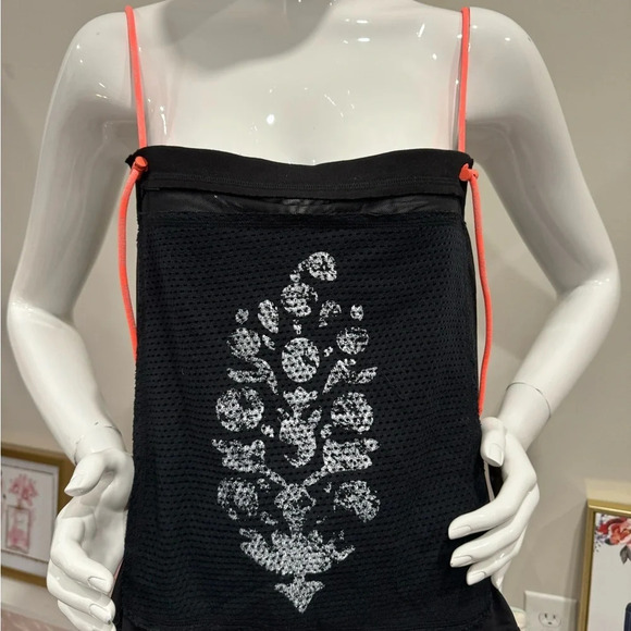 NWOT Free People drawstring strap crop tank by FP Movement in Sz : M - Picture 3 of 15